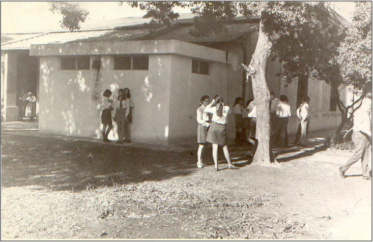 patio antiguo de la escuela